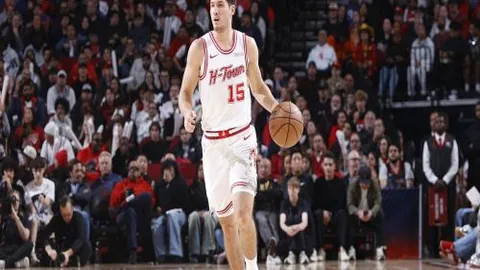 魔术全面进攻，格威自设防线难挡攻势